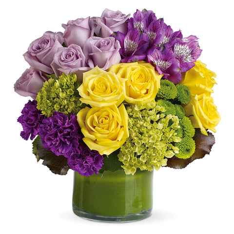 Simply Splendid Bouquet - Giving Blooms